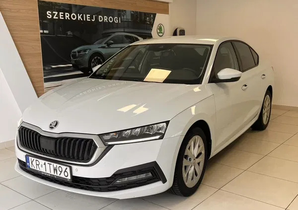 skoda Skoda Octavia cena 74900 przebieg: 131161, rok produkcji 2020 z Tuczno